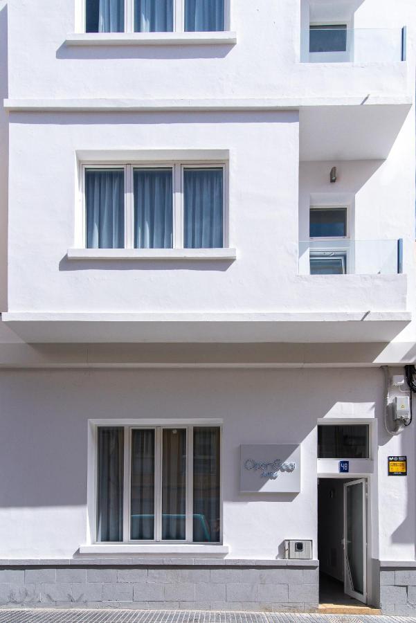 Open Sea Apartment